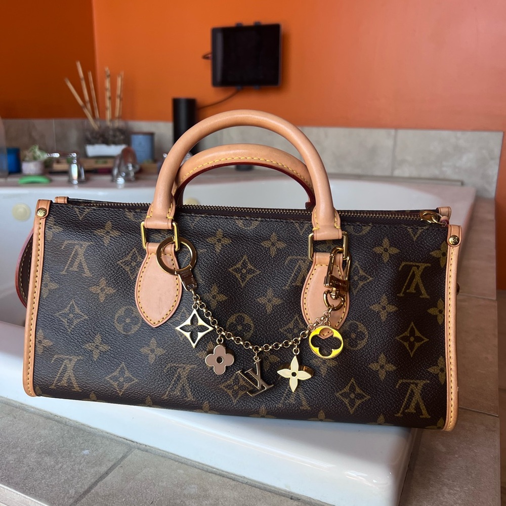SOLD Louis Vuitton Popincourt Monogram Top Handle Handbag - Picture 2 of 15